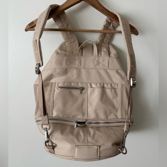 Maxbone Extra Mile Rucksack Tan Pet Carrier Backpack main image 12